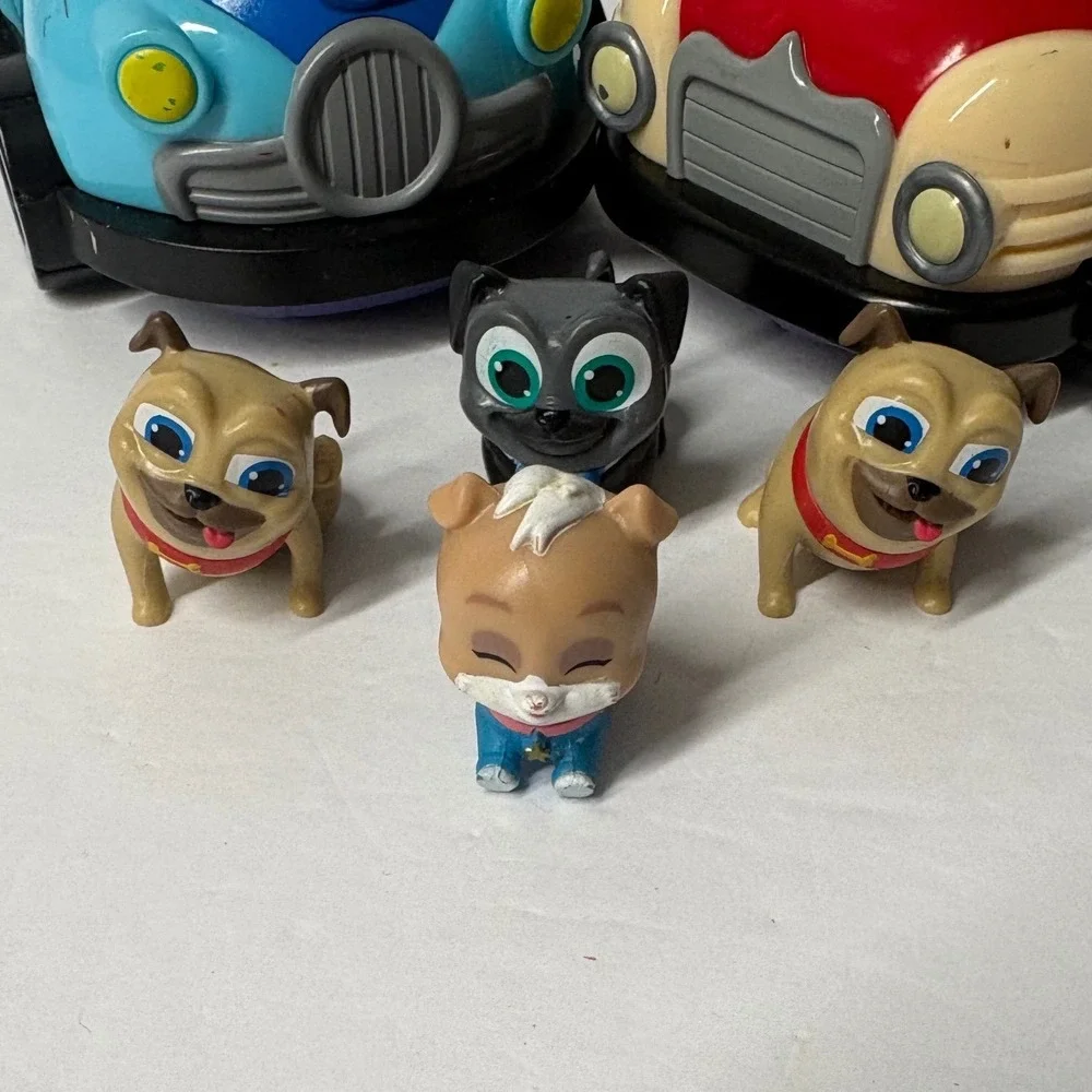 Disney Puppy Dog Pals Just Play Vehicle and Figure Lot Bingo Rolly Hissy Keia